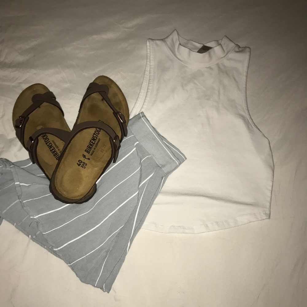 Super cute xs Fashion Nova shorts!!